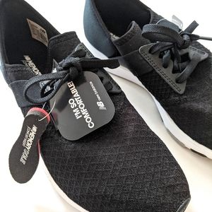 BRAND NEW New Balance Women's Sneakers